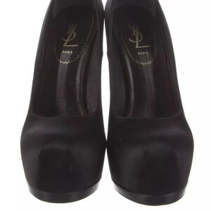 Yves Saint Laurent Black Women's Pumps